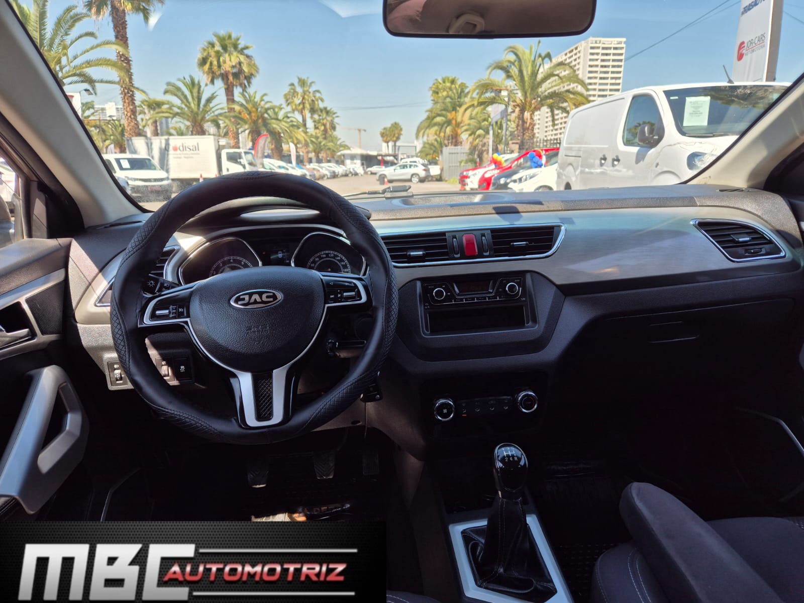 WhatsApp Image 2025-09-27 at 13.58.56 (1)