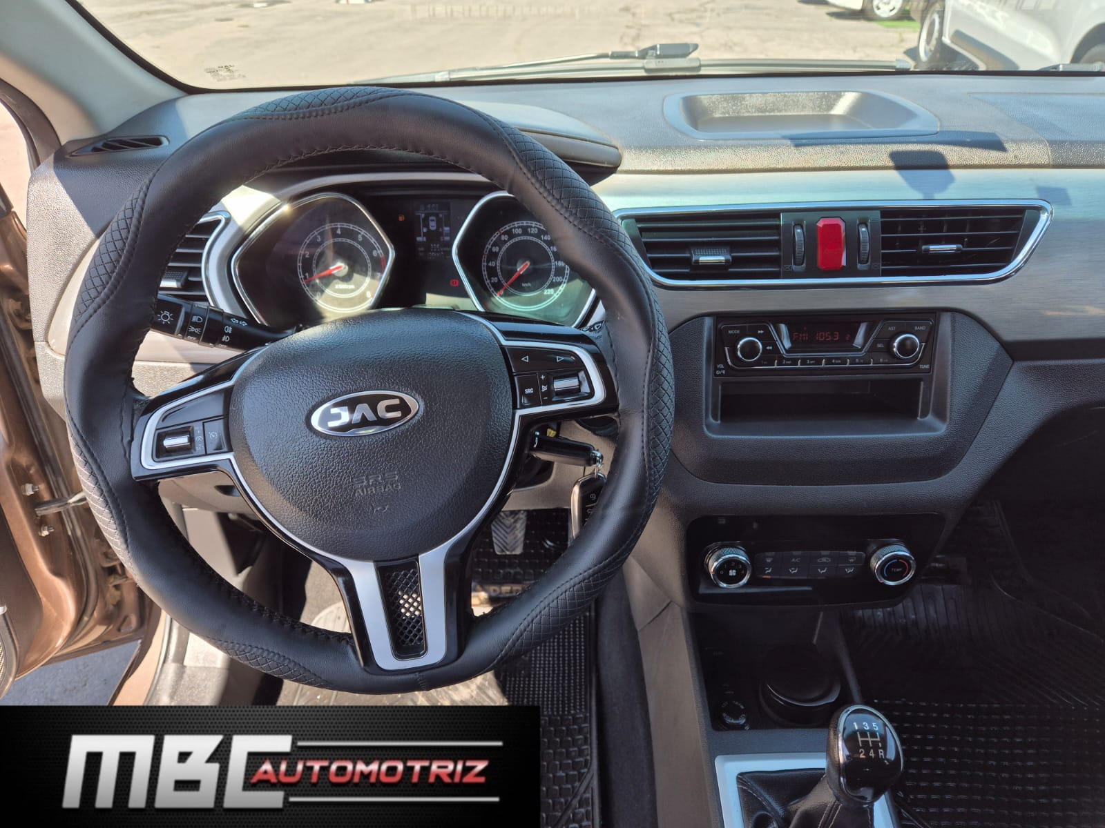 WhatsApp Image 2025-09-27 at 13.58.58 (2)